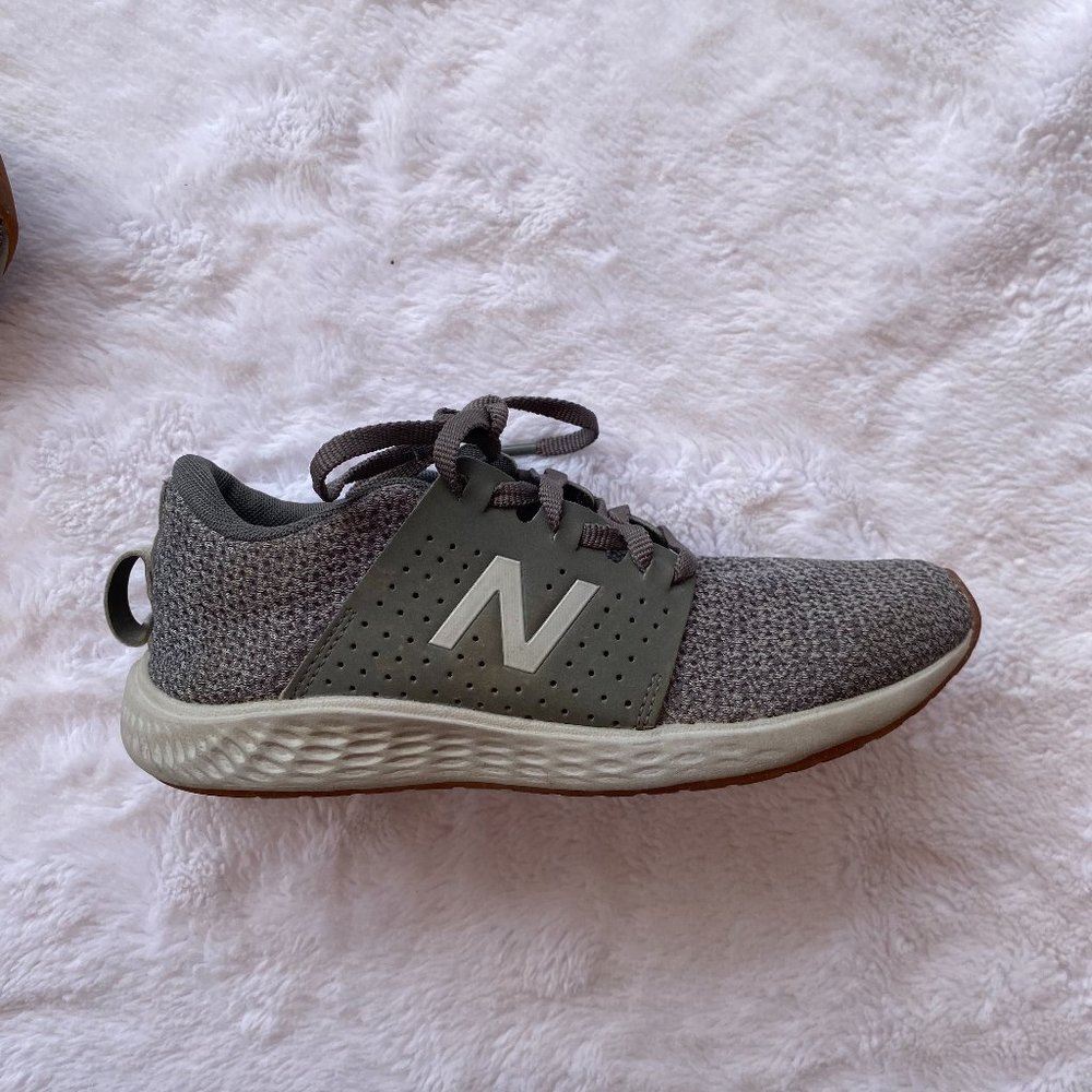 New Balance Fresh Foam Boy's Running Shoes.  Size 3.  Gray Silver Color